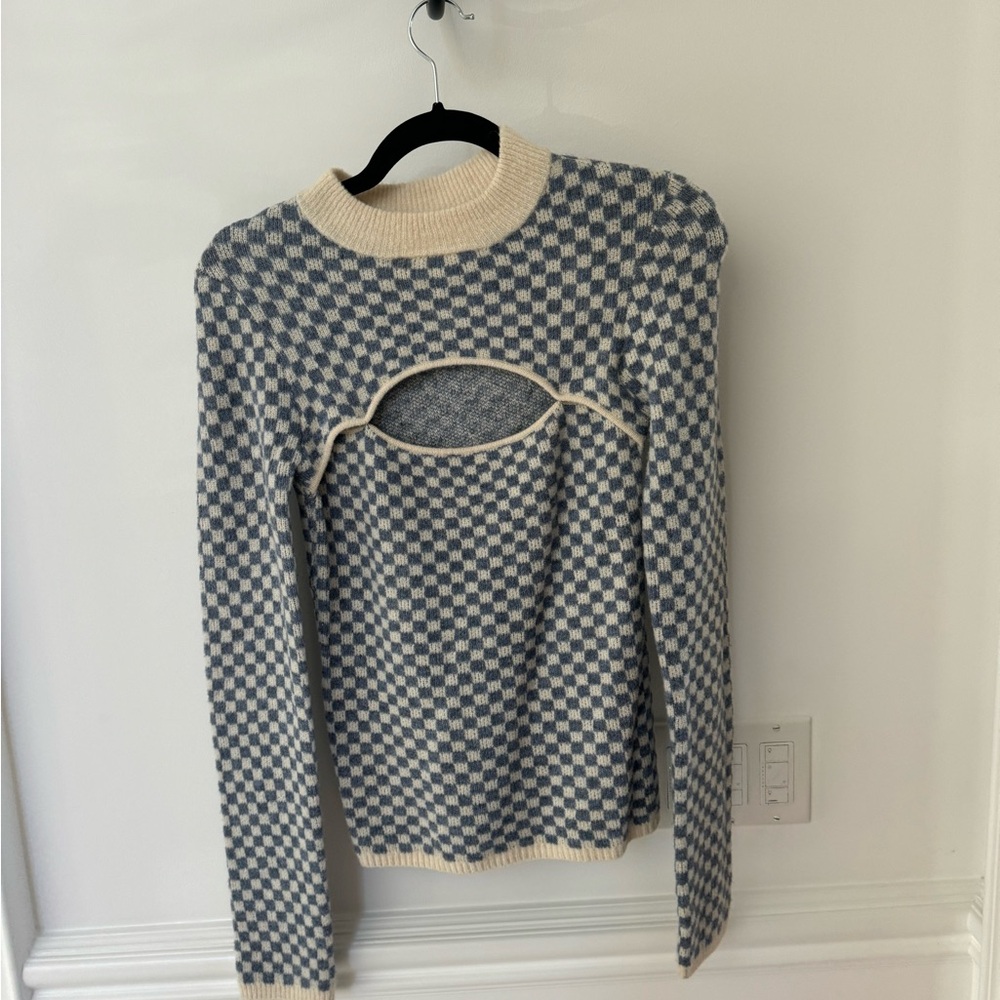 blue and cream detailed sweater
